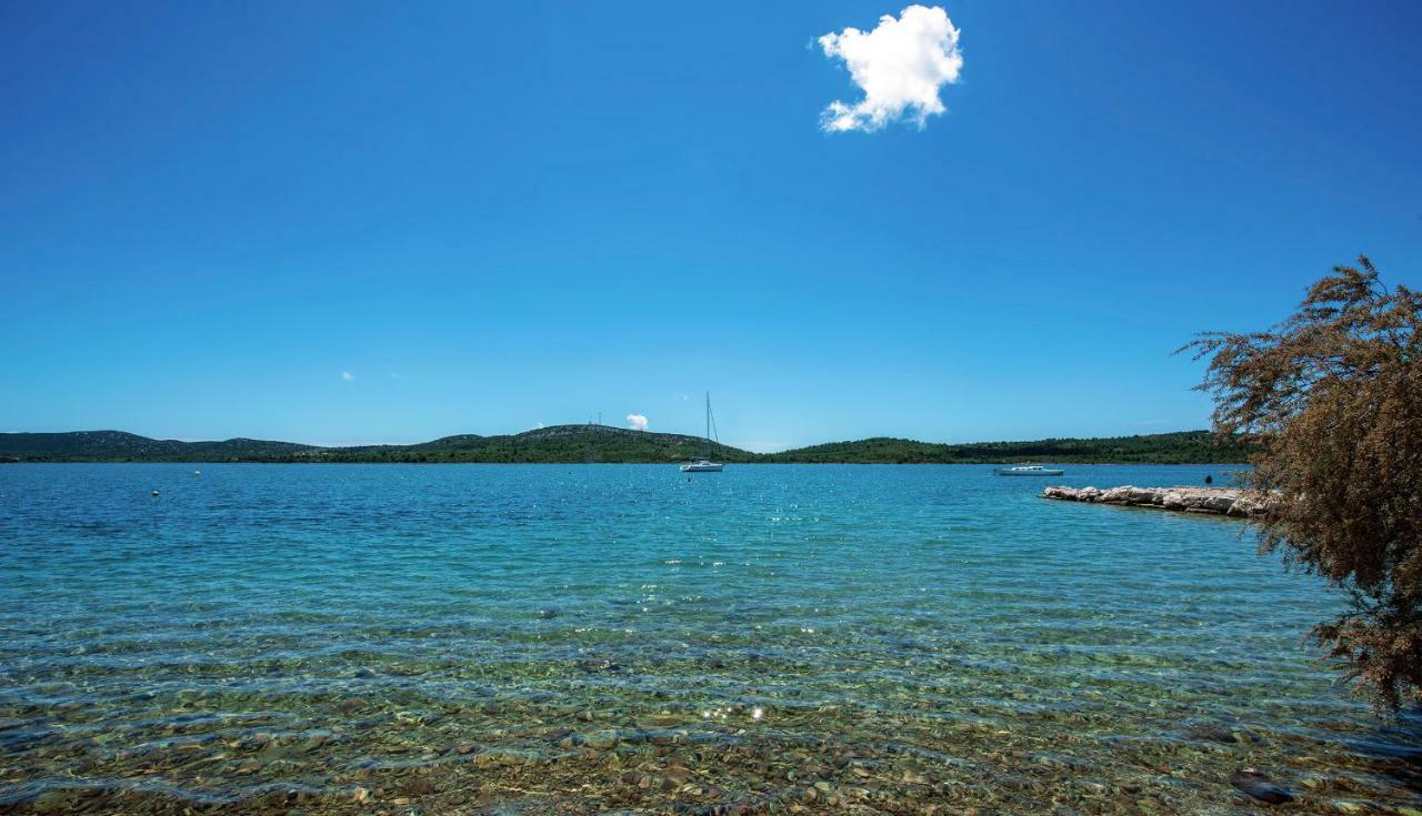 Midavkl Διαμέρισμα Pirovac Εξωτερικό φωτογραφία